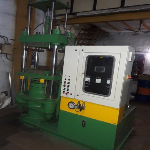  Rubber Compression Molding Machine